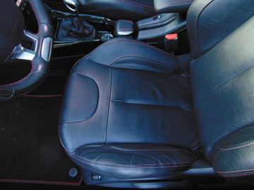 Bild 14 Peugeot 2008 Allure