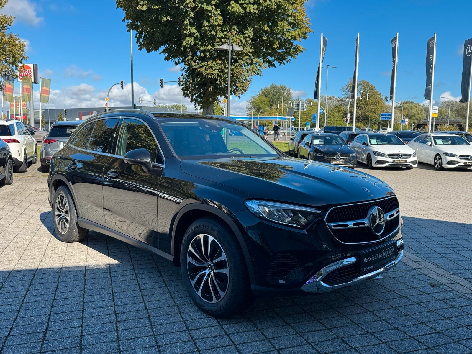 Mercedes-Benz GLC 220 d 4M AVANTGARDE AHK DISTRONIC 360° Sound imagem 3