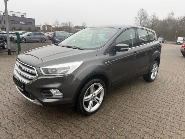 Ford Kuga 1.5 Ecoboost NAVI/AHK