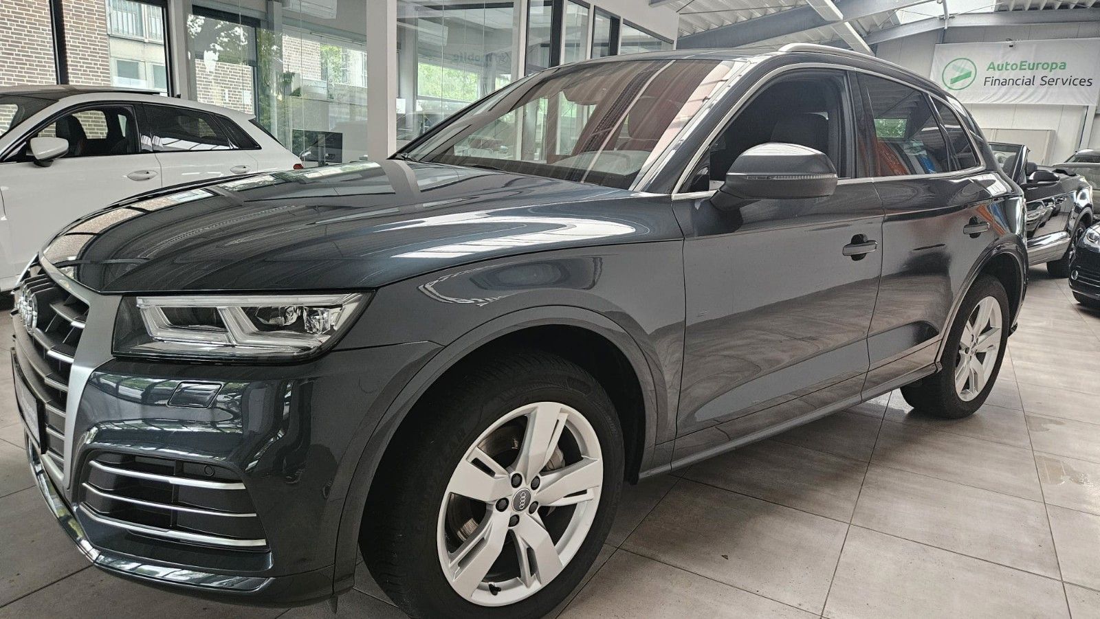 Audi Q5 Quattro S-Line DSG Matrix Navi Kamera Massage foto 9