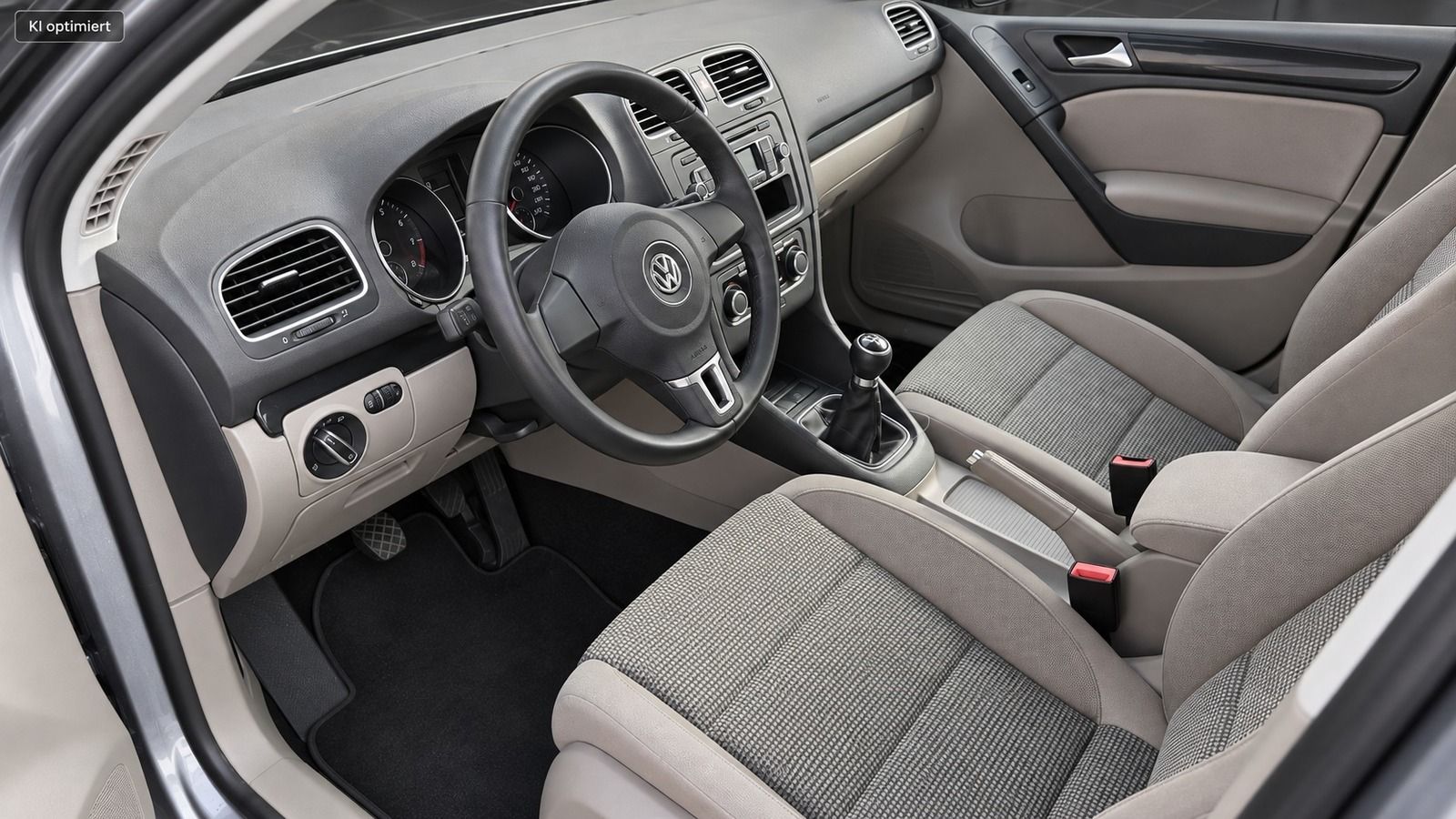 Fahrzeugabbildung Volkswagen Golf VI 12TSI Comfortline aus RENTNERERSTBESITZ
