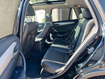 BMW X1 - 8