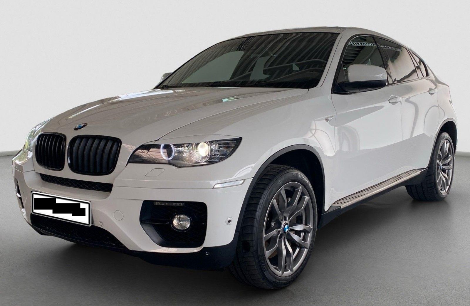 BMW X6 xDrive50i -V8