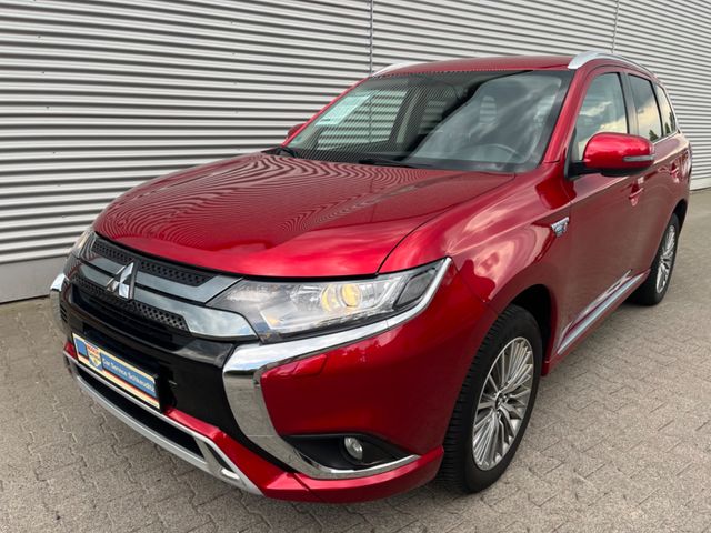 Mitsubishi Outlander 2.4 MIVEC PLUG-IN HYBRID 4WD  Spirit