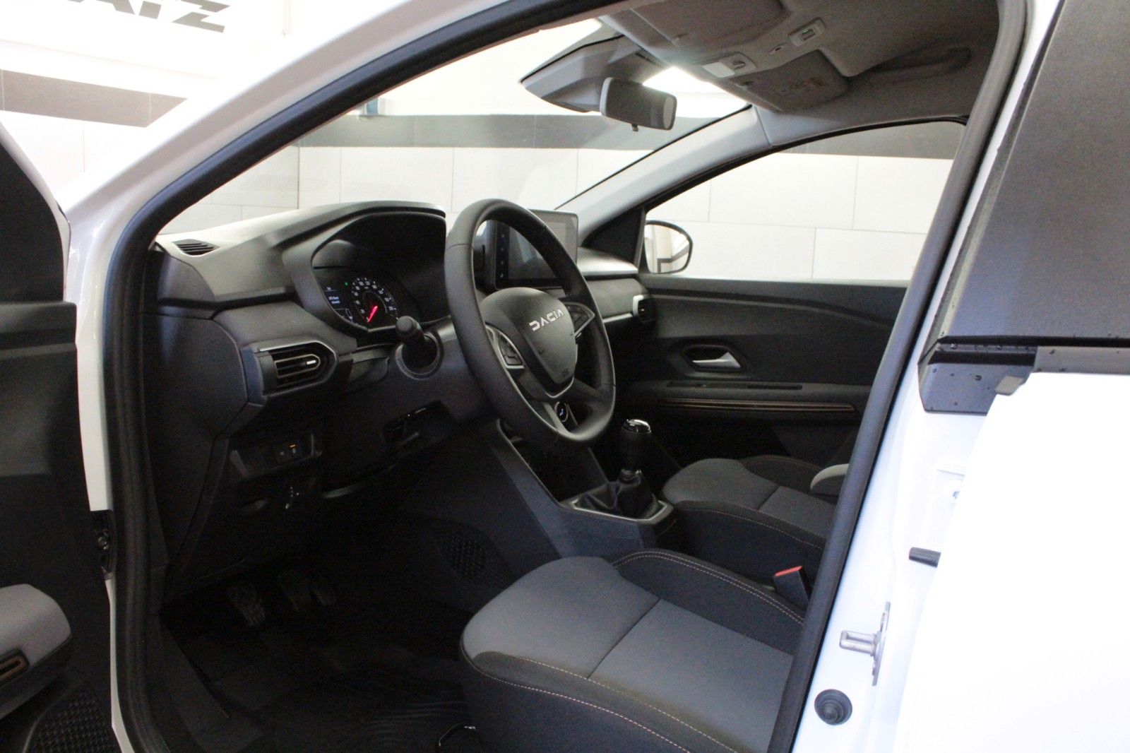 Fahrzeugabbildung Dacia Jogger Eco-G 100 Extreme+ 5-Sitzer *15166*