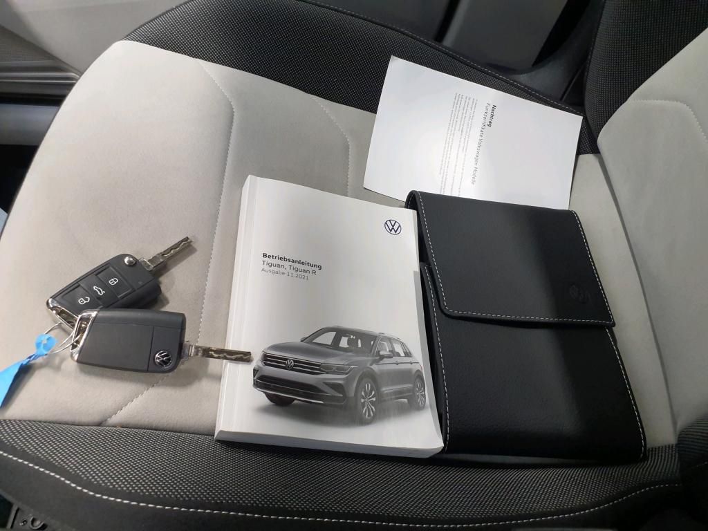 Volkswagen Tiguan Elegance 1.5 TSI 110kW 7-Gang DSG 4 Türen