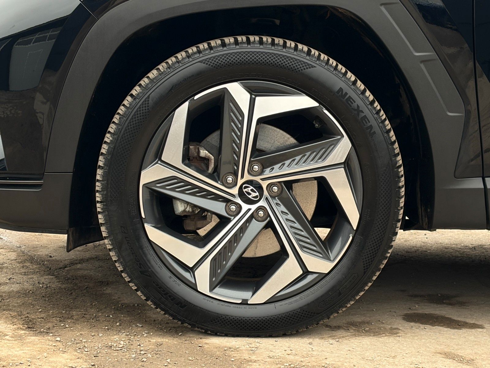 Fahrzeugabbildung Hyundai Tucson  1.6 T-GDI Trend/PHEV/4WD/ACC/CAM/SHZ/LHZ