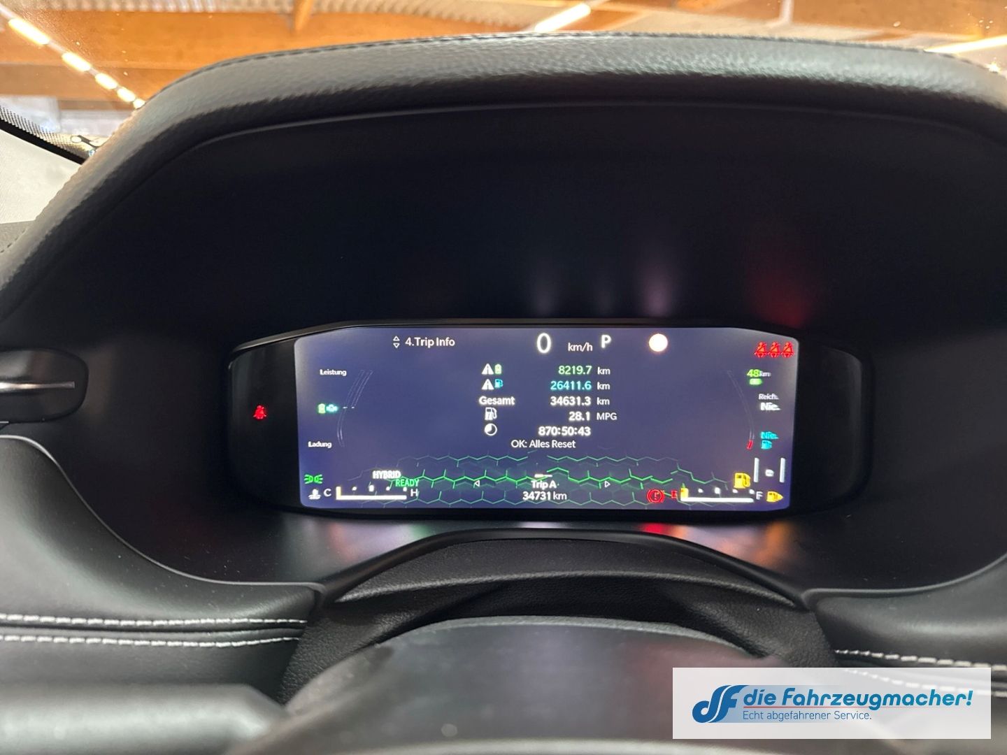 Fahrzeugabbildung Jeep Compass S Plug-In Hybrid 4WD Navi Soundsystem 36