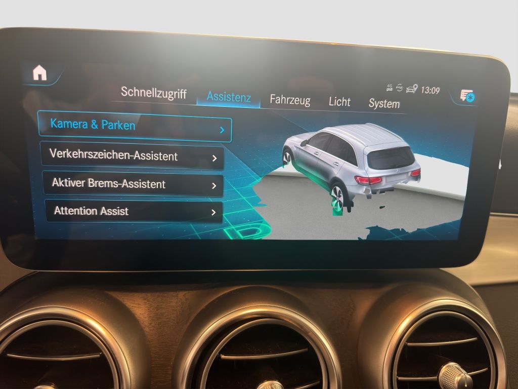 Fahrzeugabbildung Mercedes-Benz GLC 200 4MATIC Anhängevorrichtung*LED*Kamera