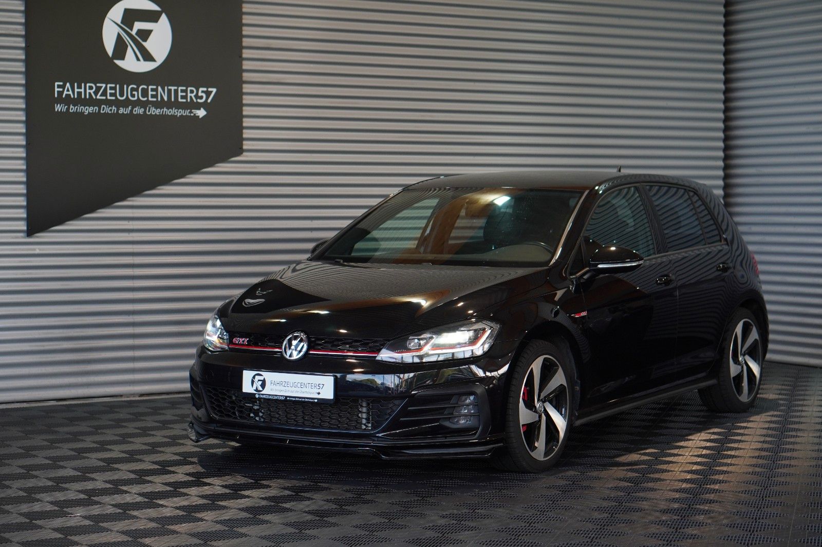 Volkswagen Golf VII GTI PERFORMANCE/LED/SHZ/RÜCKFAHRKAMERA foto 2