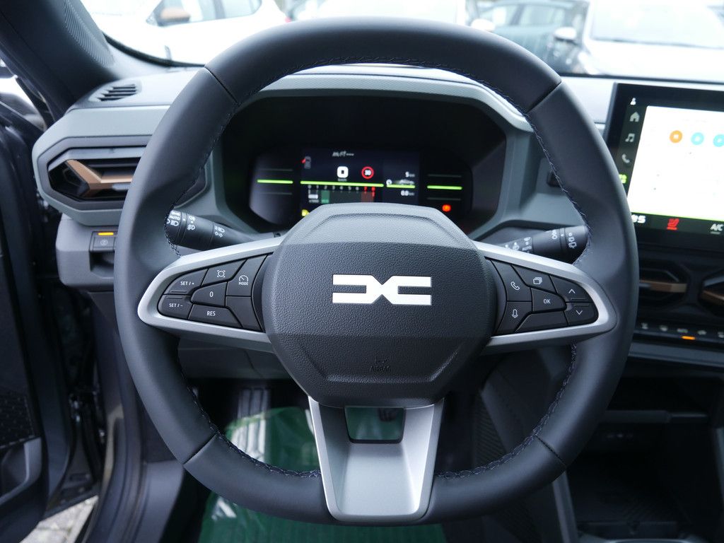 Fahrzeugabbildung Dacia Duster Extreme TCe 130 2WD NEUES MODELL