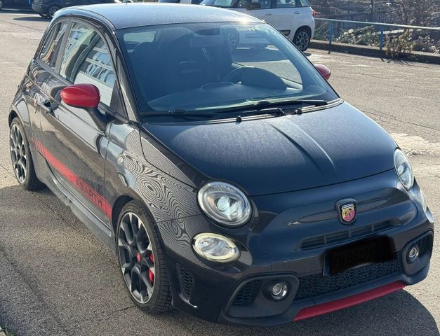 Abarth 695 1.4 Turbo T-Jet Rivale 175 Anniversar