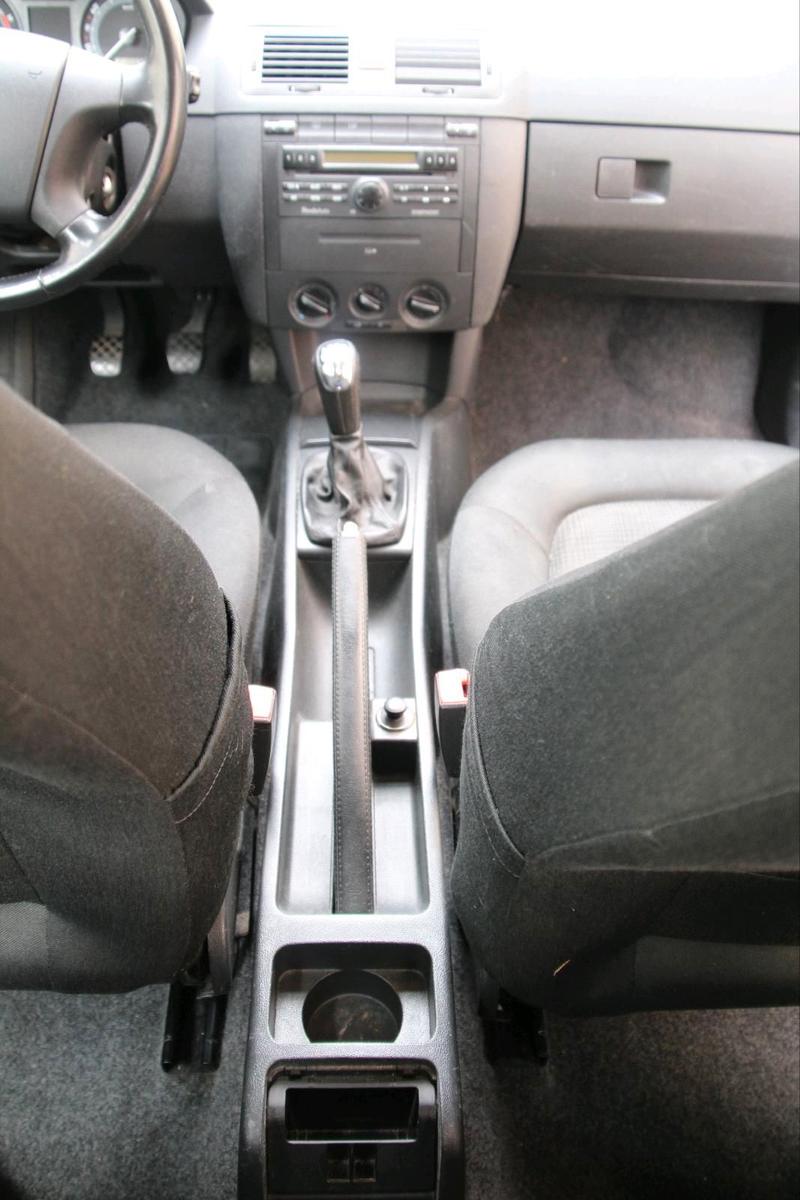Skoda Fabia 2006 — photo 5