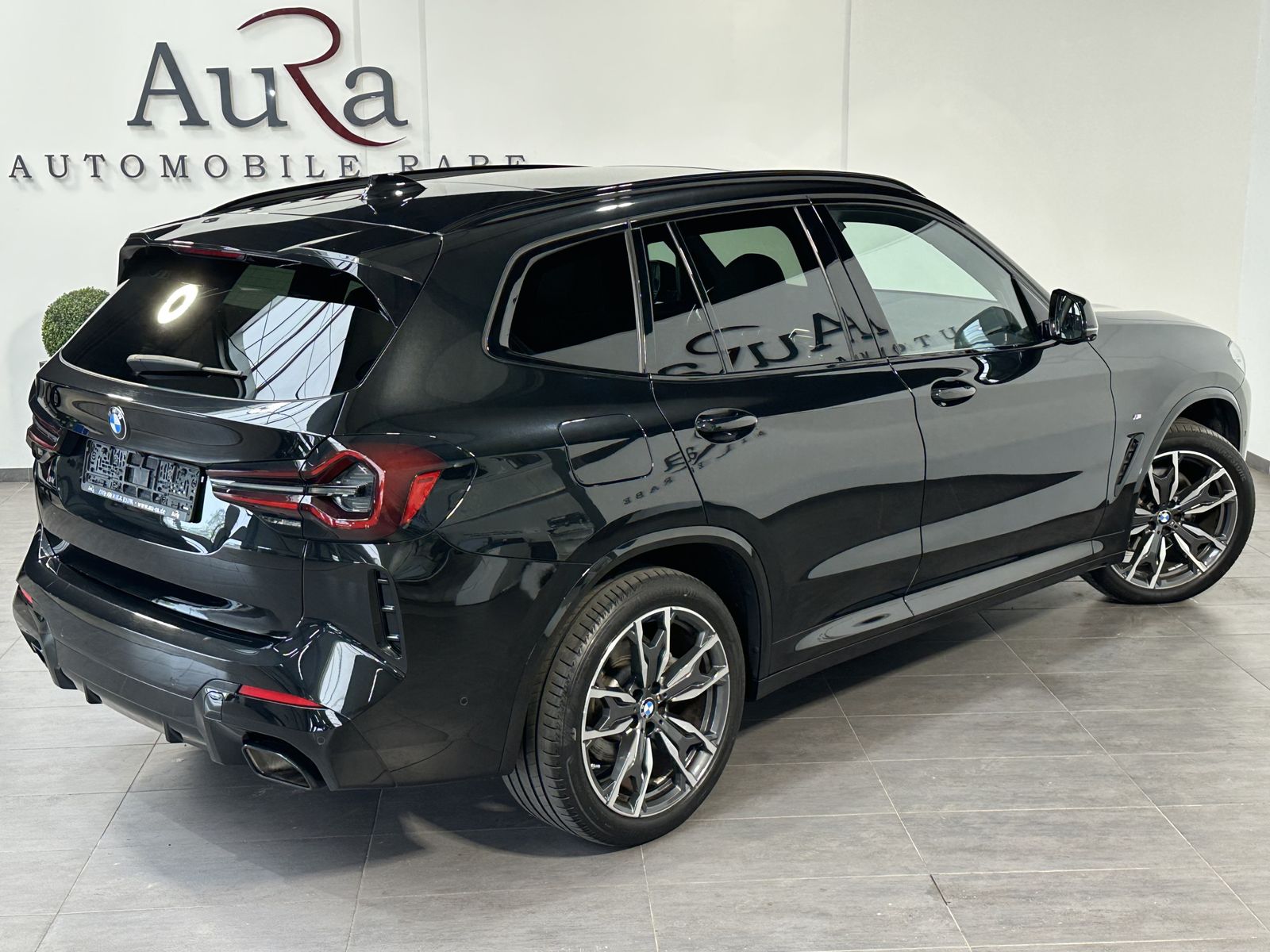 Fahrzeugabbildung BMW X3 xDrive30d M-Sport+NAV+LASER+PANO+HUD+20ZO+360