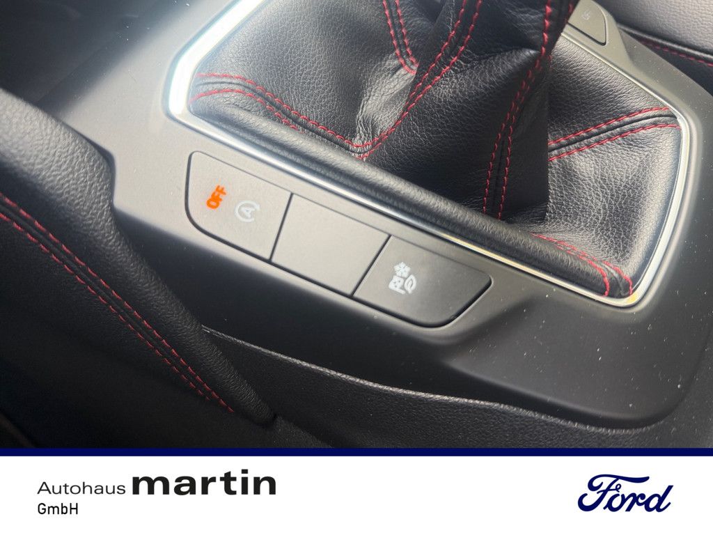 Fahrzeugabbildung Ford Kuga 1.5 ST-Line X KAMERA NAVI ACC HUD B&O LED