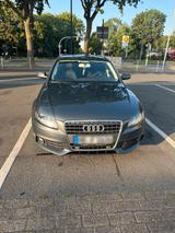 Audi A4 b8 Avant 2.0 TDI - Audi A4 aus 2010 mit Diesel-Antrieb: Limousine, 2.0