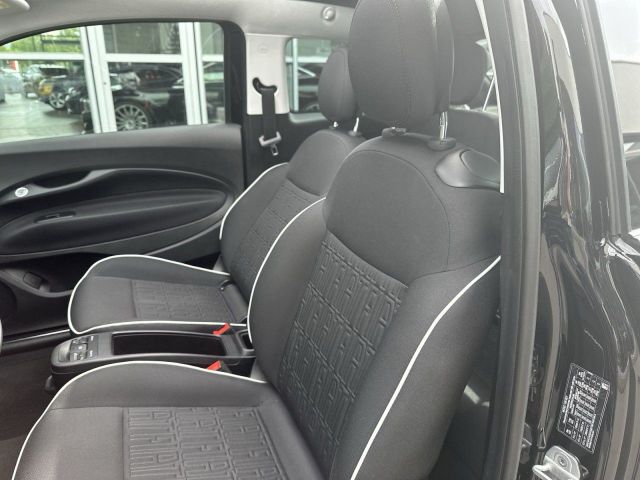 500e Cabrio Style Paket 42 kWh Klimaautomatik GR