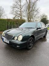 Mercedes-Benz E 430 4MATIC AVANTGARDE Avantgarde - Mercedes-Benz E 430 von privat