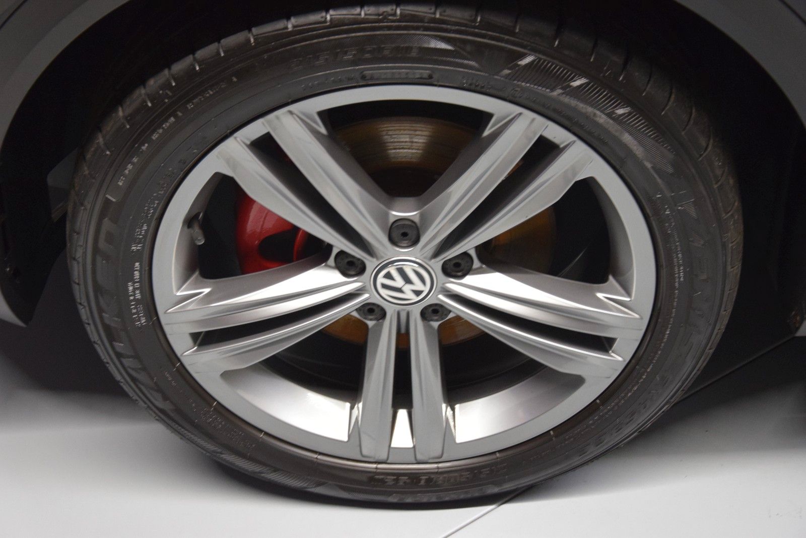 Fahrzeugabbildung Volkswagen T-Roc Sport NAVI LED