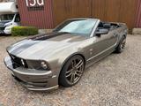 Ford Mustang V8 Cabrio, GT Premium - Ford Mustang aus 2005