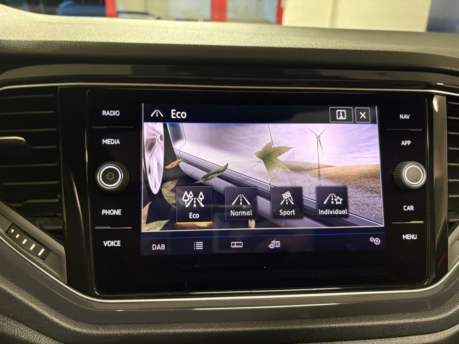 Volkswagen T-Roc Sport 4Motion | 2Hand | AHK | DSG