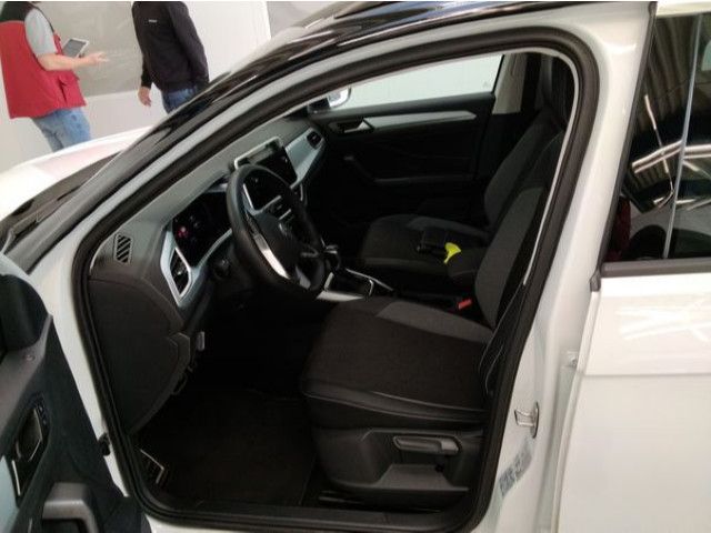 Volkswagen T-Roc - Bild 5