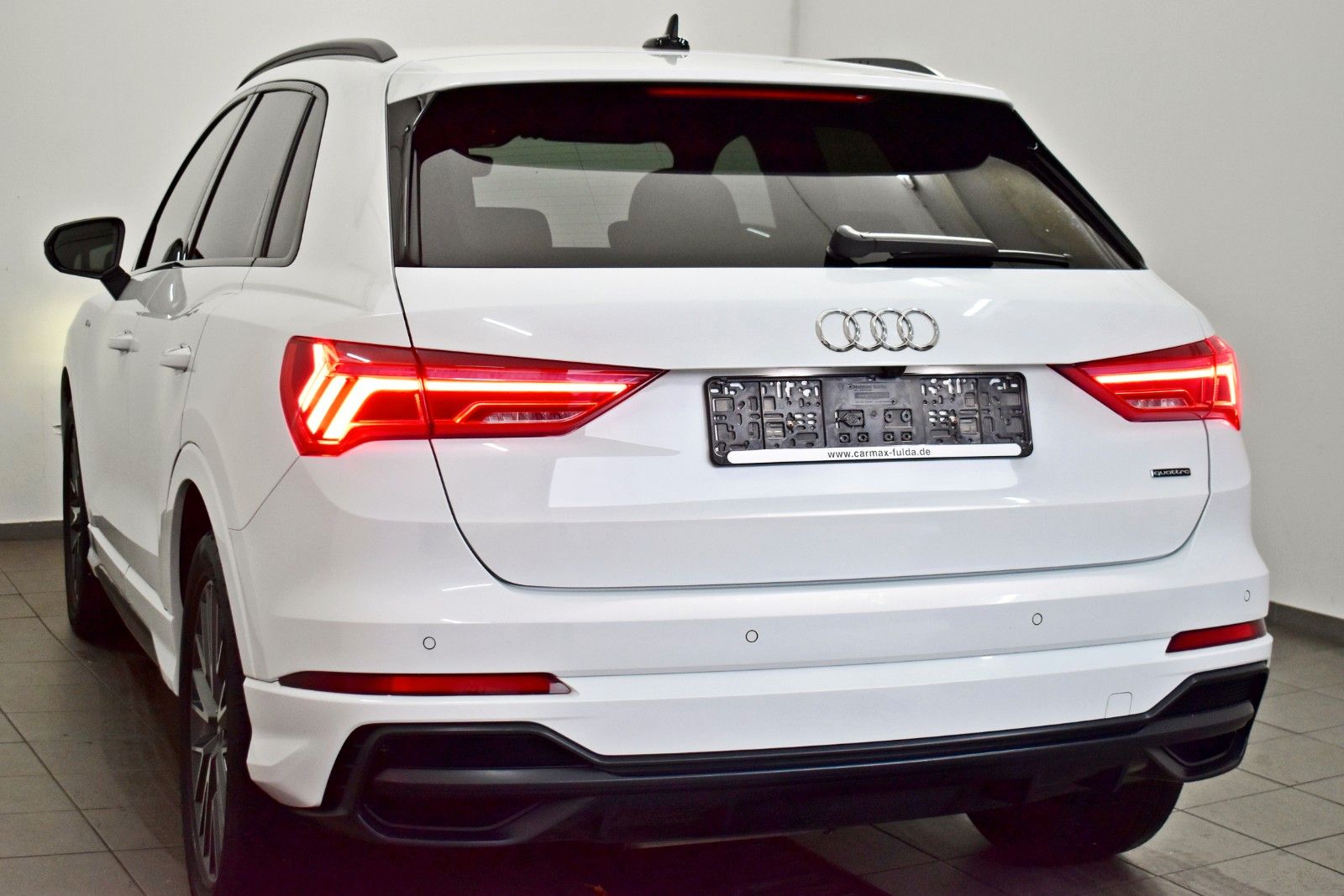 Fahrzeugabbildung Audi Q3 40TDI quattro S line Alcantara,B&O,Kamera,LED