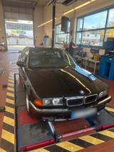BMW e38  730i Schalter mit H-Kennzeichen - BMW 730 aus 1995