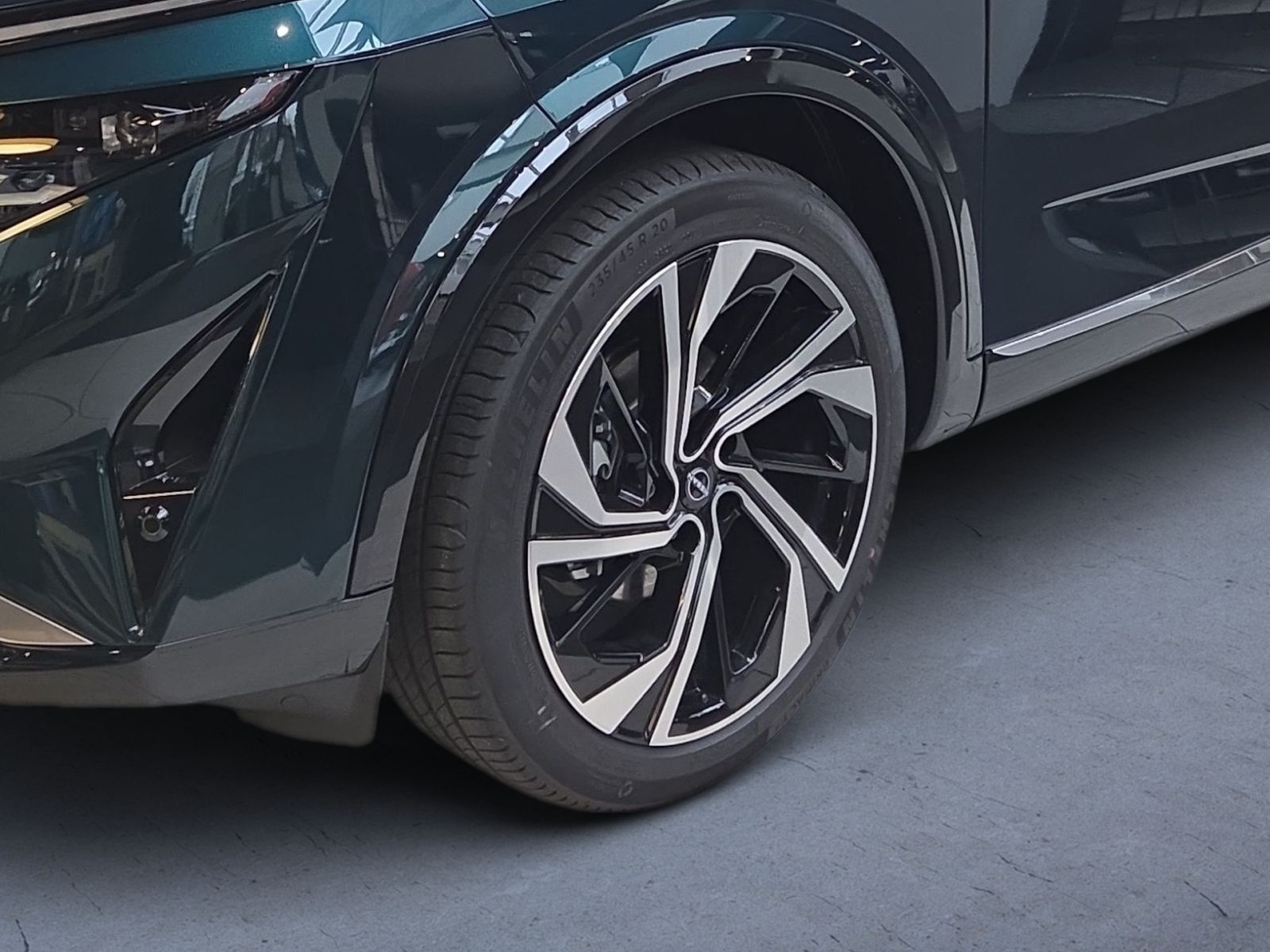 Fahrzeugabbildung Nissan Qashqai Tekna 158 PS Autom. *KLIMA*NAVI*SITZHZ*