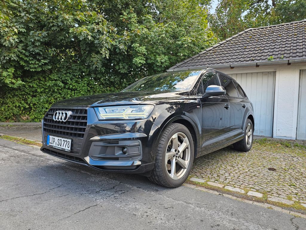 Image of Audi Q7