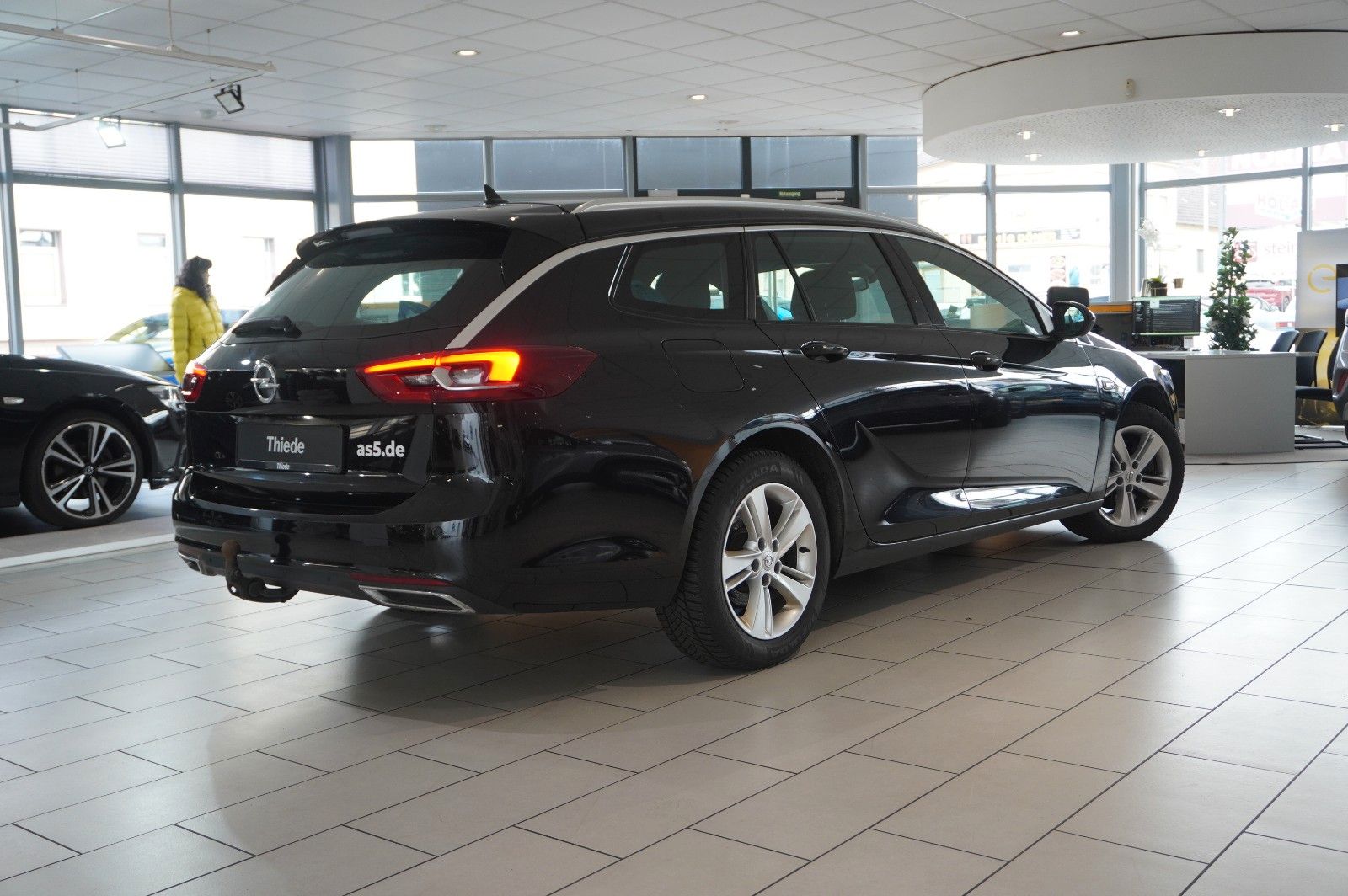 Fahrzeugabbildung Opel Insignia B ST 2.0D ELEGANCE NAVI/LED/KAMERA/AHK