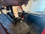 Mercedes-Benz G 320 Lang 463 - Mercedes-Benz G 320 mit Benzin-Antrieb: Automatik