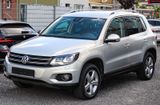 Volkswagen Tiguan 4Motion AUTOM*DCC*LEDER*XENON*KAMERA*AHK* - Volkswagen Tiguan aus 2012 mit Diesel-Antrieb