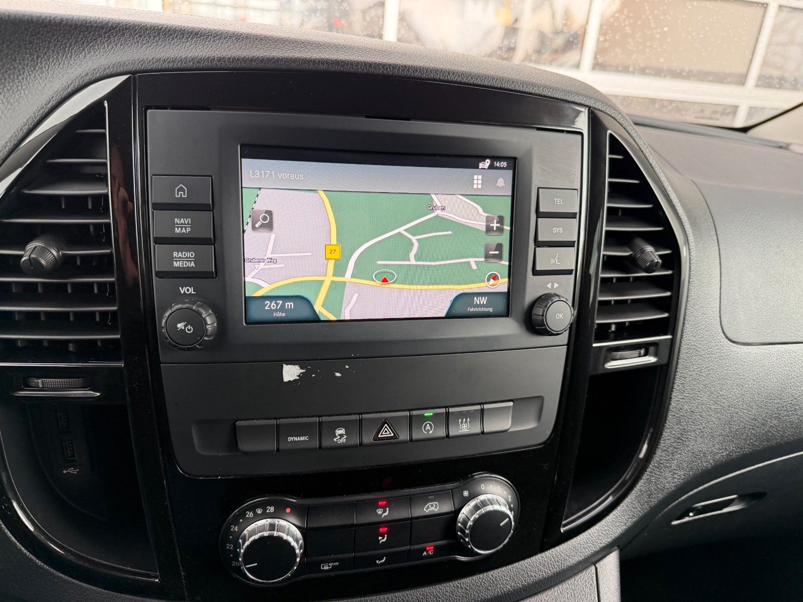 Fahrzeugabbildung Mercedes-Benz Vito 116 CDI Tourer 9G Laderampe Stdheiz LED