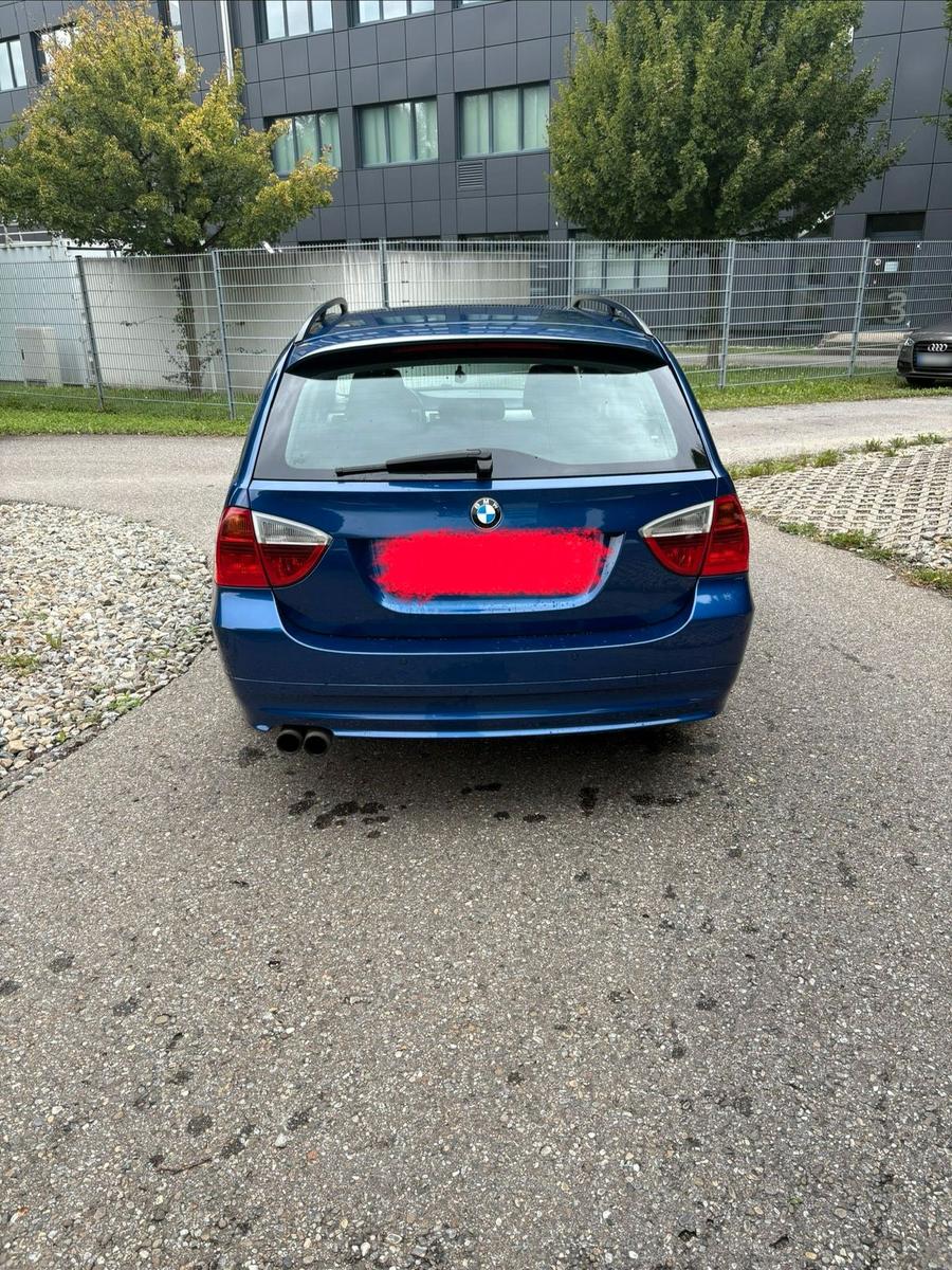 BMW 325 2008 — engine 197 HP (145kW)
