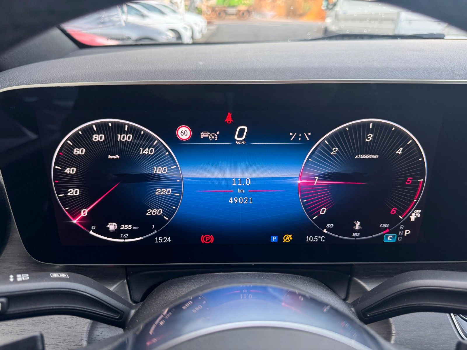 Fahrzeugabbildung Mercedes-Benz V 300 d AVA Extralang DISTRONIC Standheiz