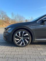 Volkswagen Arteon 2.0 TSI OPF DSG R-Line R-Line Grau - gebrauchte Volkswagen Arteon aus dem Jahr 2019