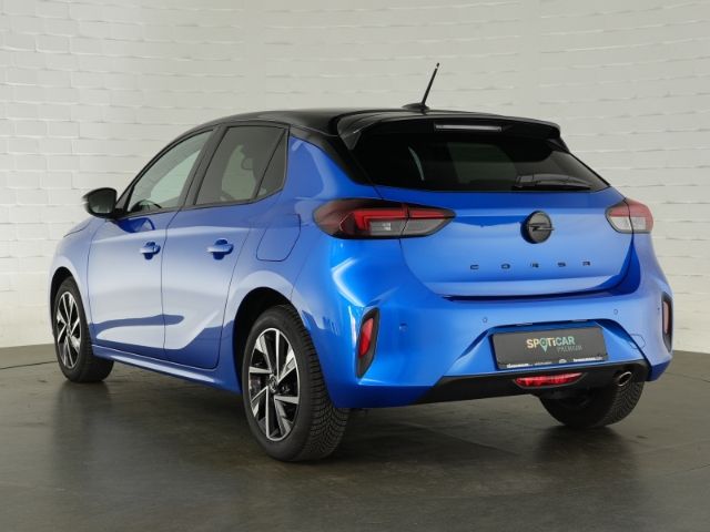Corsa F FACELIFT YES+LED-LICHT+SITZHEIZUNG+LENKR
