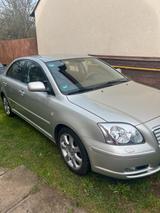 Toyota Avesis 2,0 Liter - gebrauchte Toyota Avensis aus dem Jahr 2003