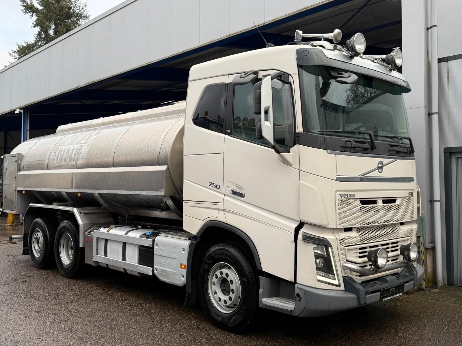 Volvo FH 750, Retarder, 15000 Liter Edelstahl