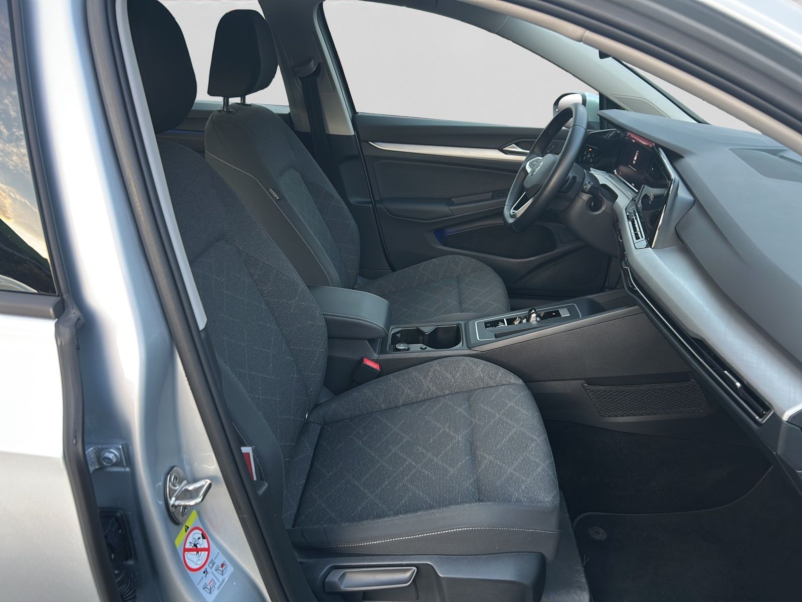 Volkswagen Golf - Bild 3