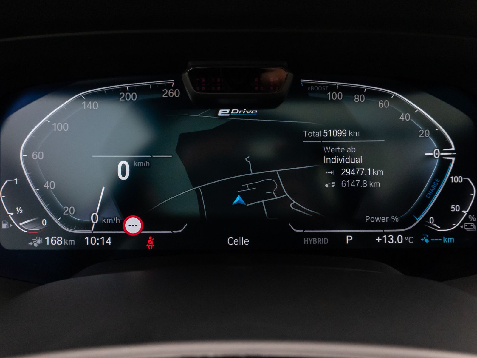 Fahrzeugabbildung BMW X5 xD45e M Sport Panorama Laser 360°HUD DAB B&W