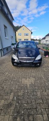Mercedes-Benz A 170 AVANTGARDE Avantgarde - Mercedes-Benz A 170: Avantgarde