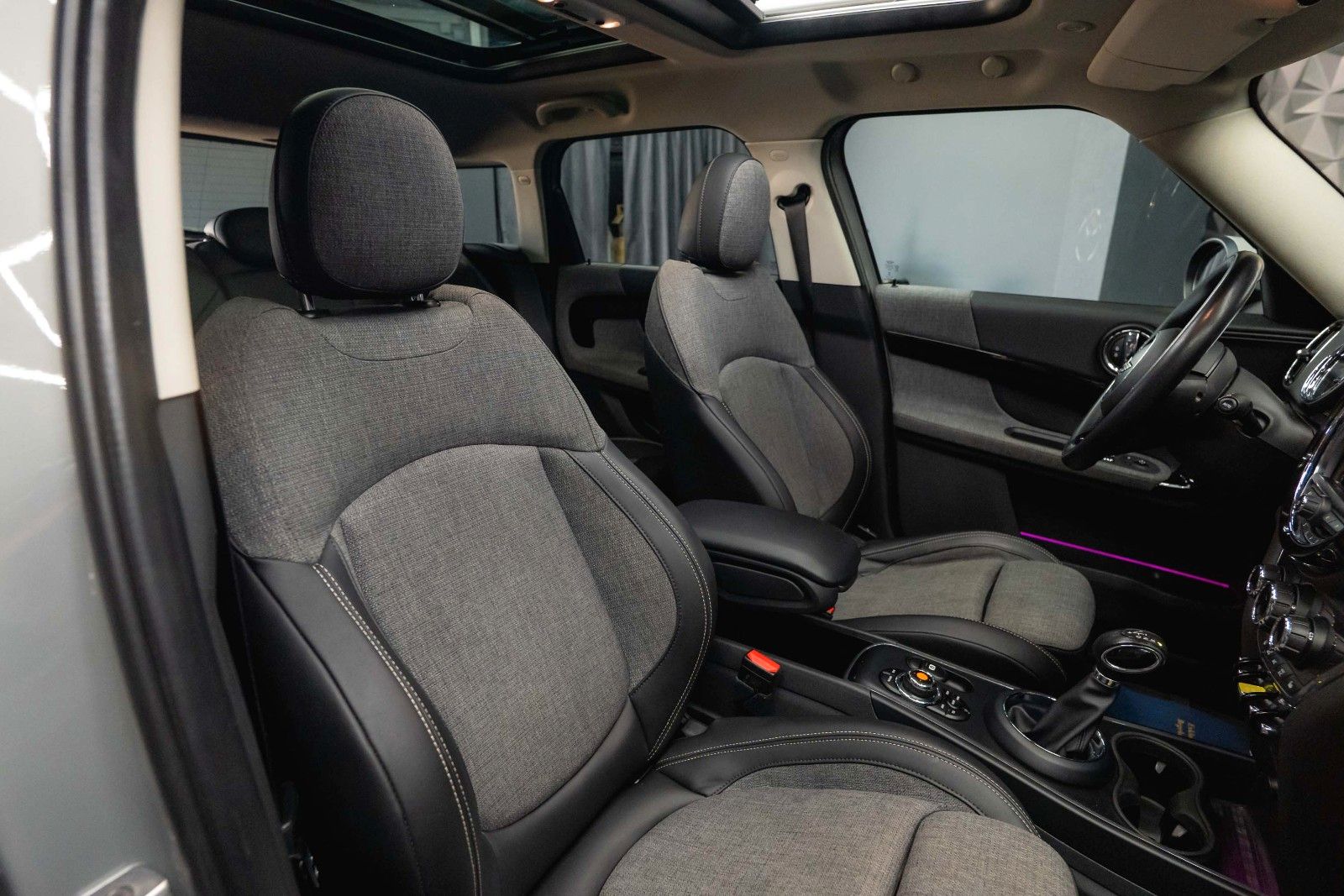 Fahrzeugabbildung MINI COOPER SE Countryman All4 | Pano | ACC | Plug-In