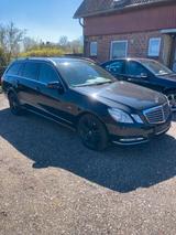 Mercedes-Benz Mercedes w212 350 CDI zu verkaufen - Mercedes-Benz E 350 in Kiel