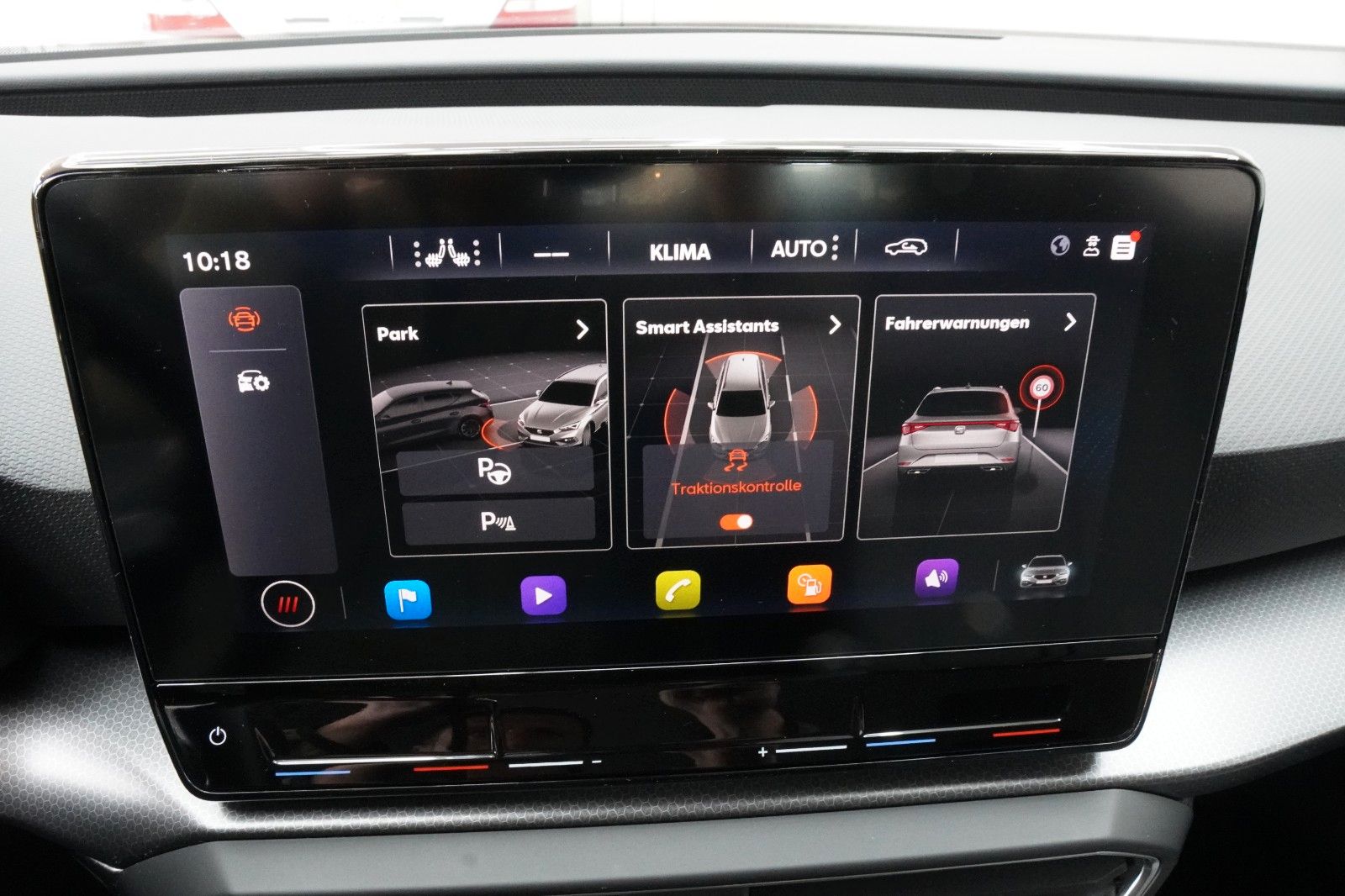 Fahrzeugabbildung SEAT Leon Sportstourer Style *Navi*Shz*CarPlay*