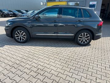Volkswagen Tiguan - 3