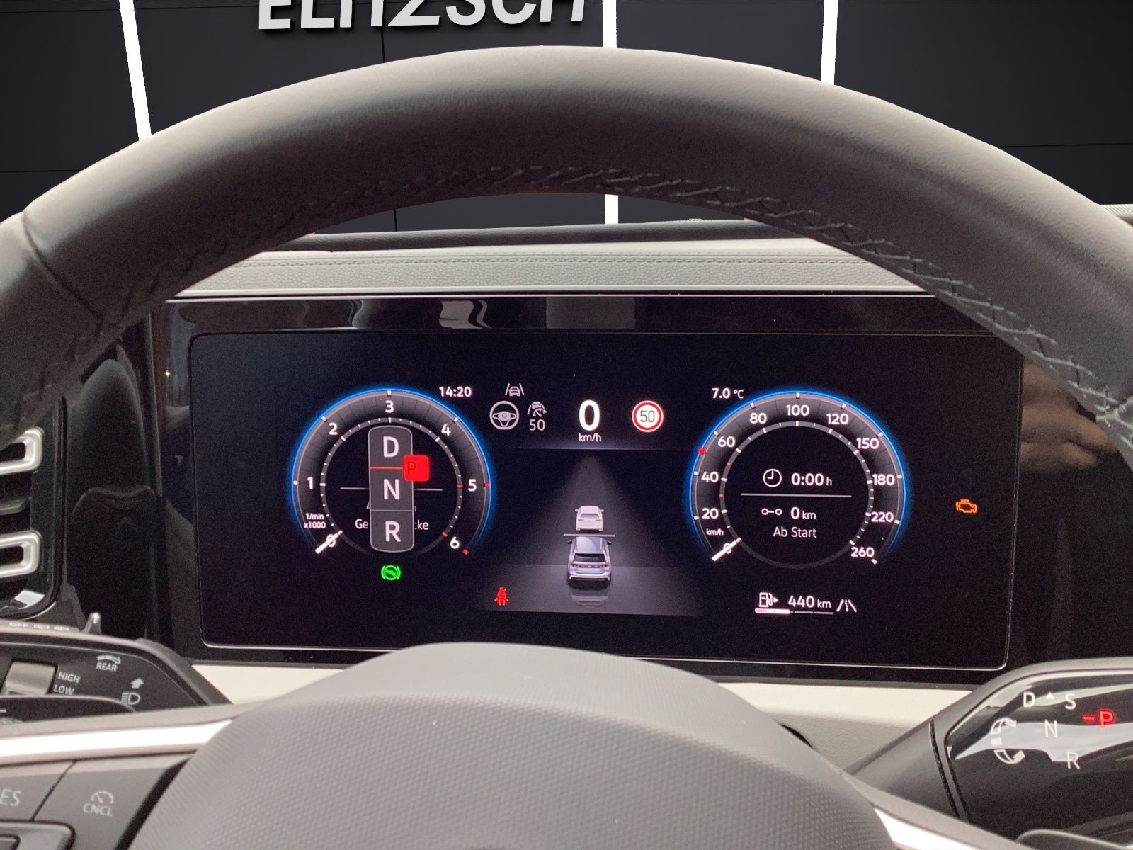 Fahrzeugabbildung Volkswagen Tiguan Elegance TDI DSG 4M IQ.Light ACC STHZ SHZ