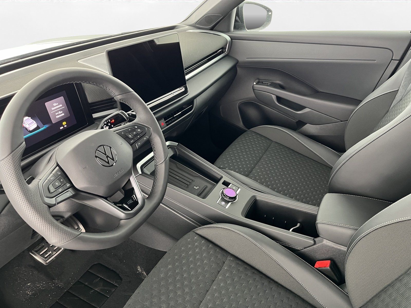 Volkswagen T-Roc - Bild 8