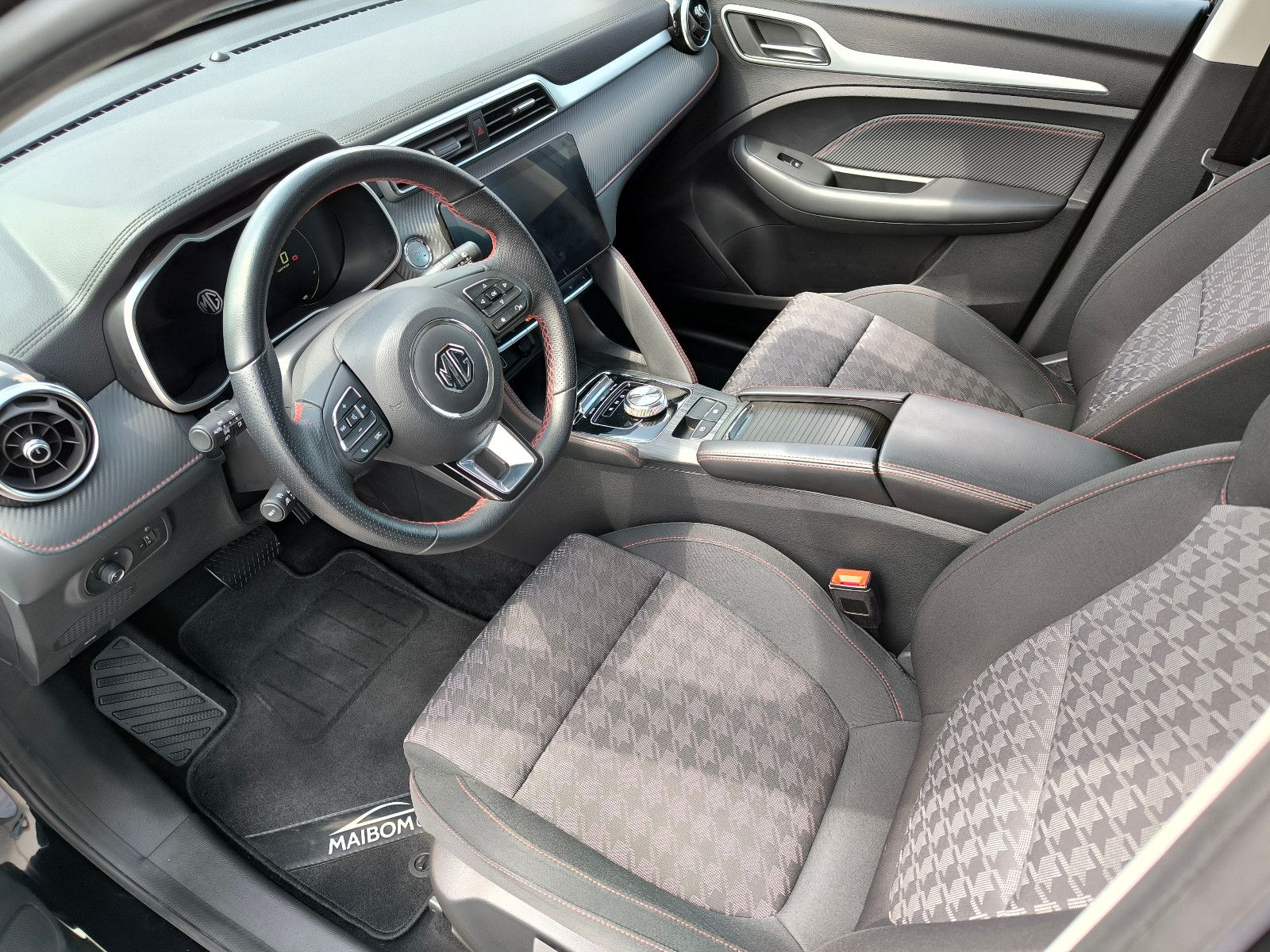 MG ZS